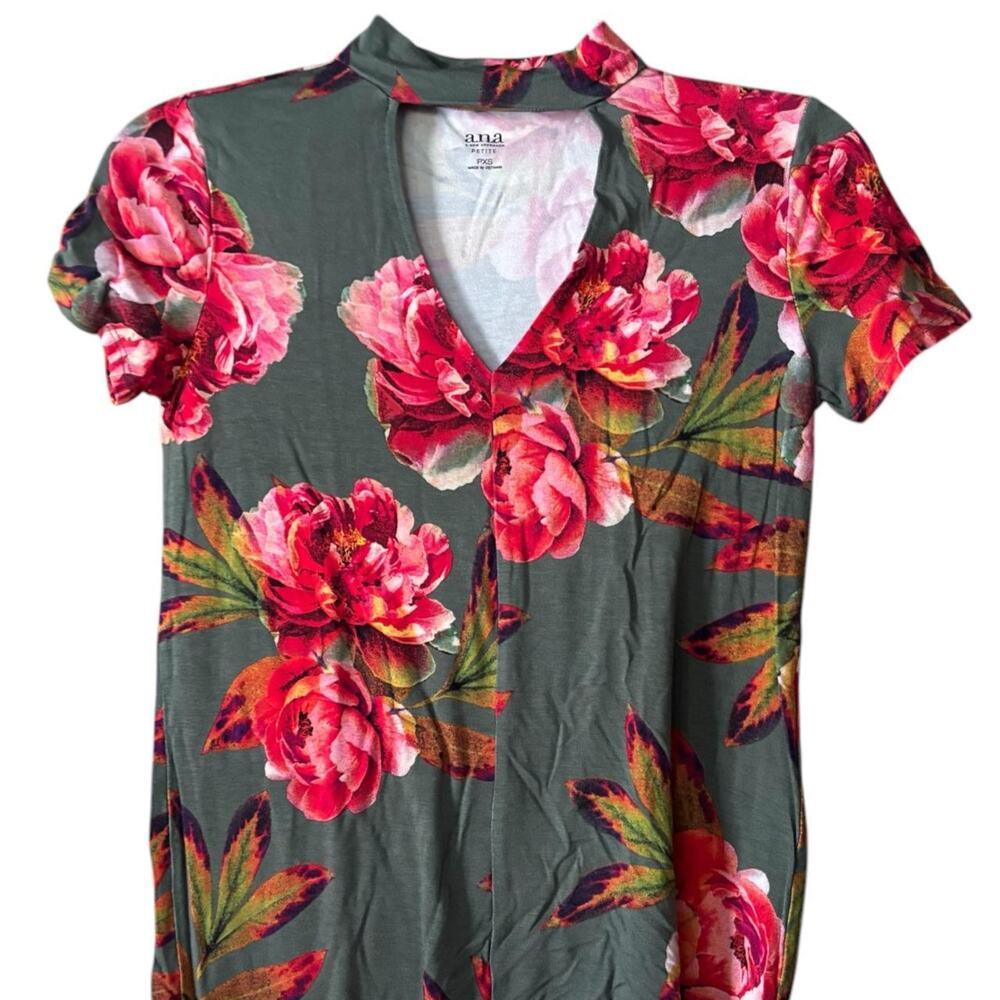 ANA Gray Floral Print V-Neck Bold Red Pink Flowers Stretchy Fabric Summer Style
